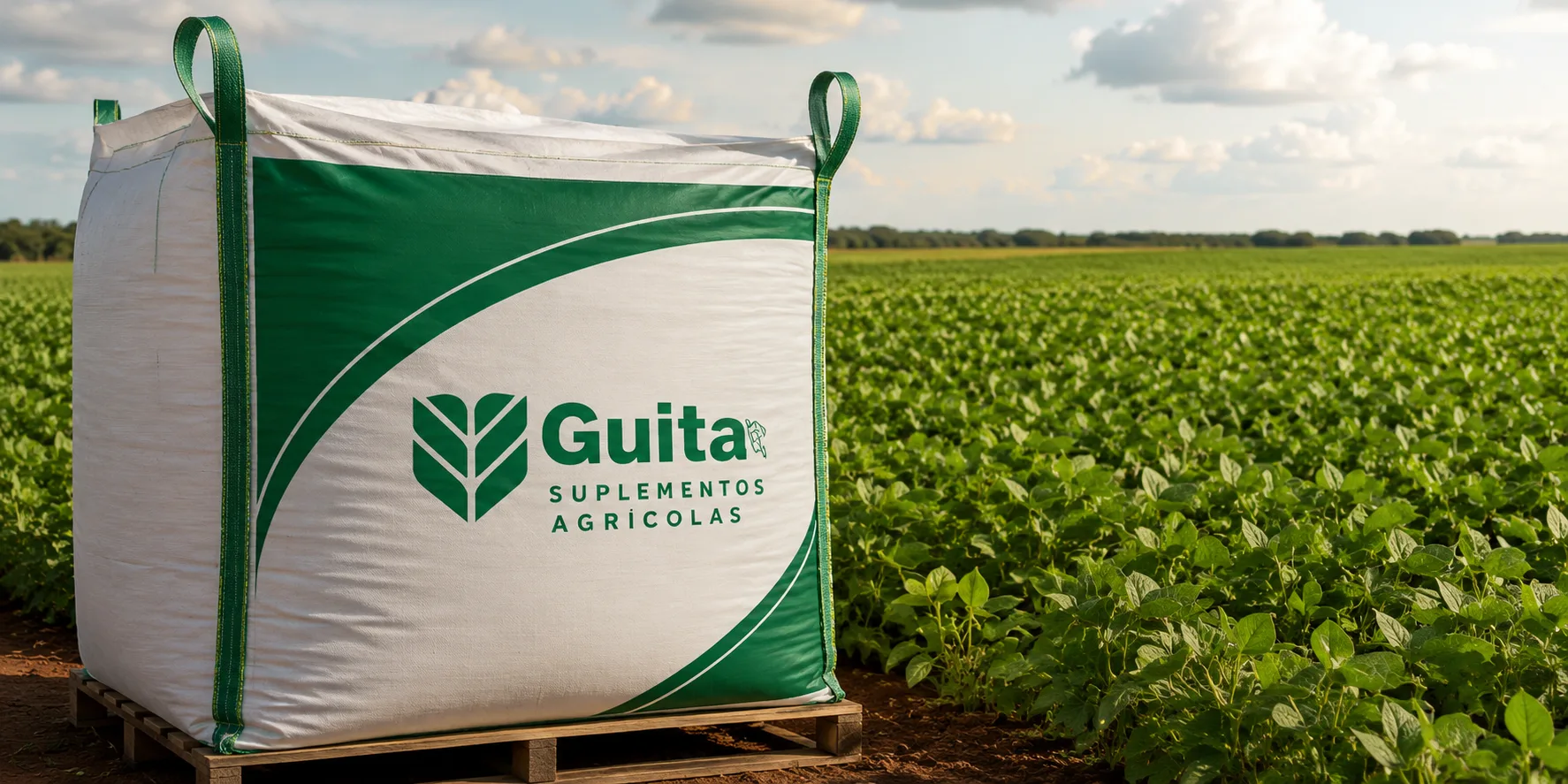 Produto a granel ao lado de uma lavoura de grande volume